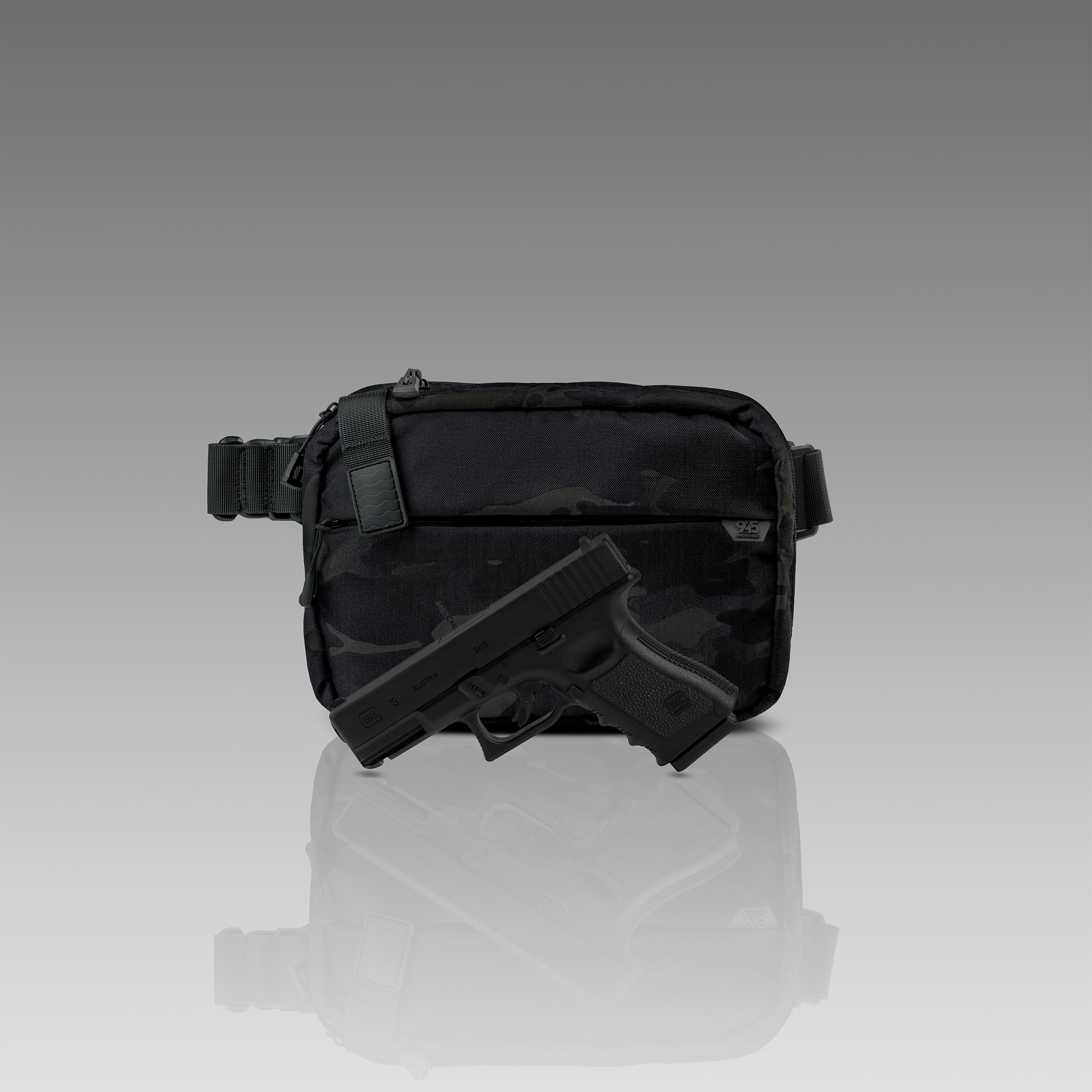 QAPX CORDURA® CONCEALMENT BAG (X-LARGE) BLACK MULTICAM® WITH KYDEX HOLSTER