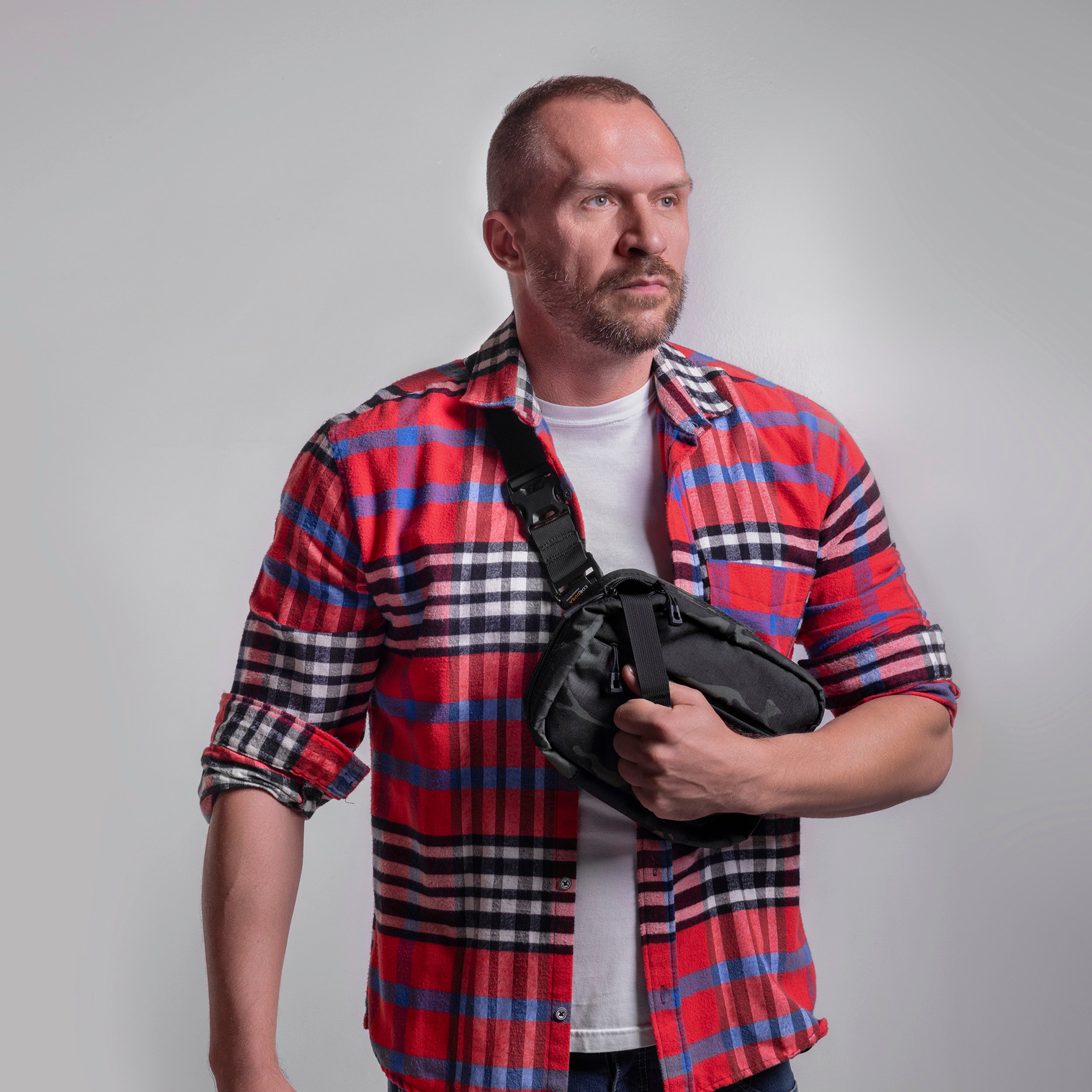 QAPX CORDURA® CONCEALMENT BAG (X-LARGE) BLACK MULTICAM® WITH KYDEX HOLSTER