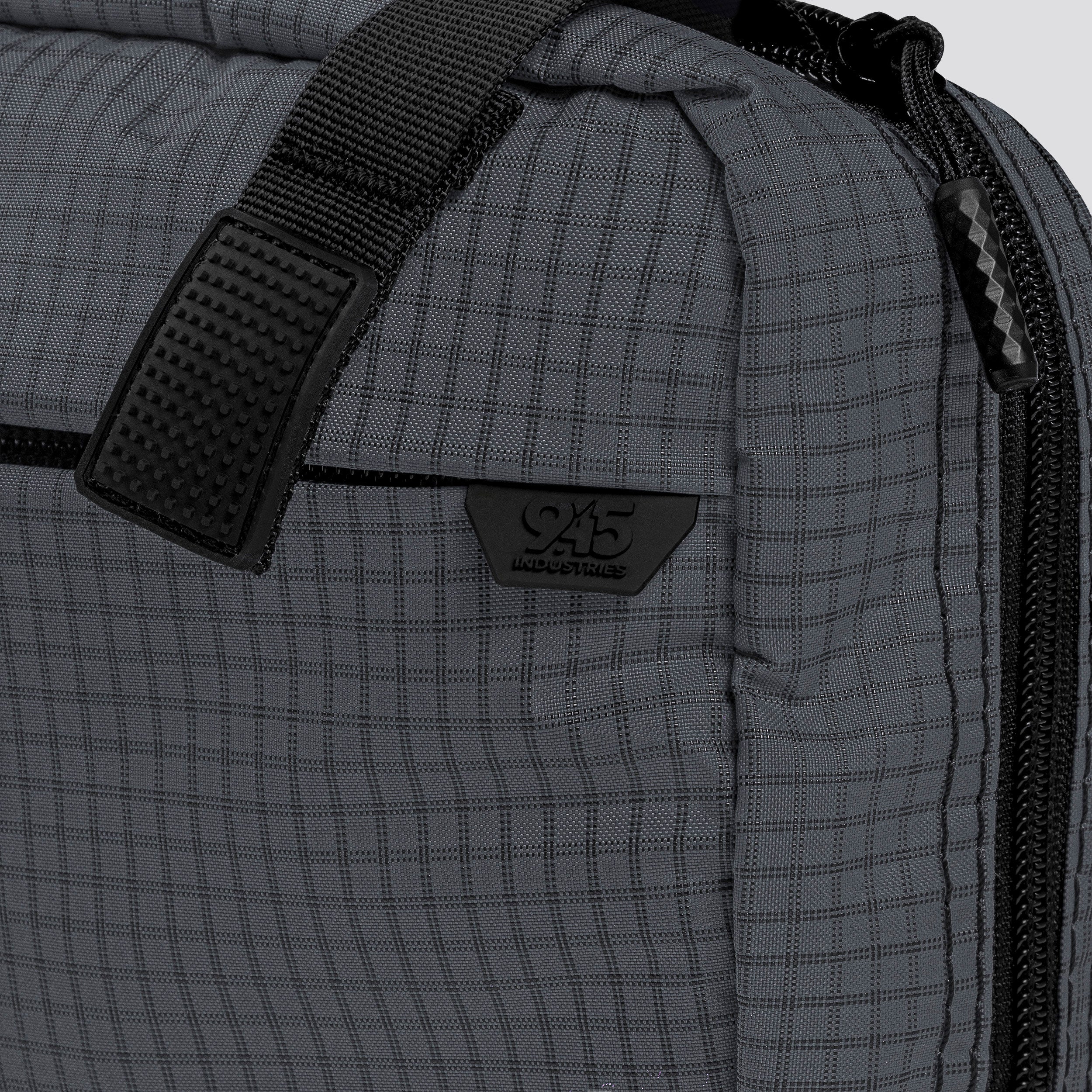 QAPS LOW PROFILE UltraGrid™ Castlerock Concealment Bag (SMALL) WITH KYDEX HOLSTER