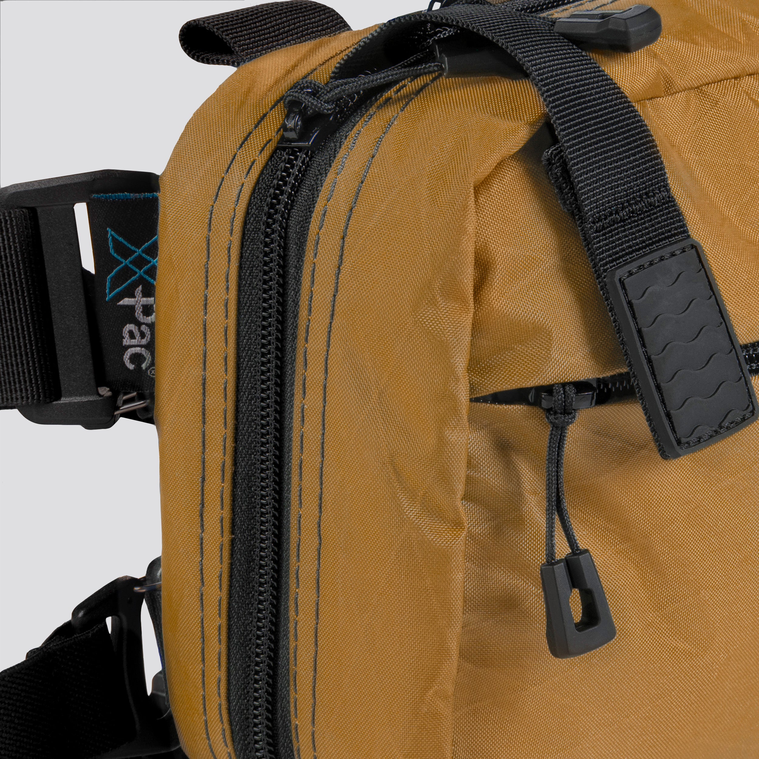 QAPX LOW PROFILE X-Pac® Coyote Brown Concealment Bag (X-LARGE) WITH IWB ADAPTER