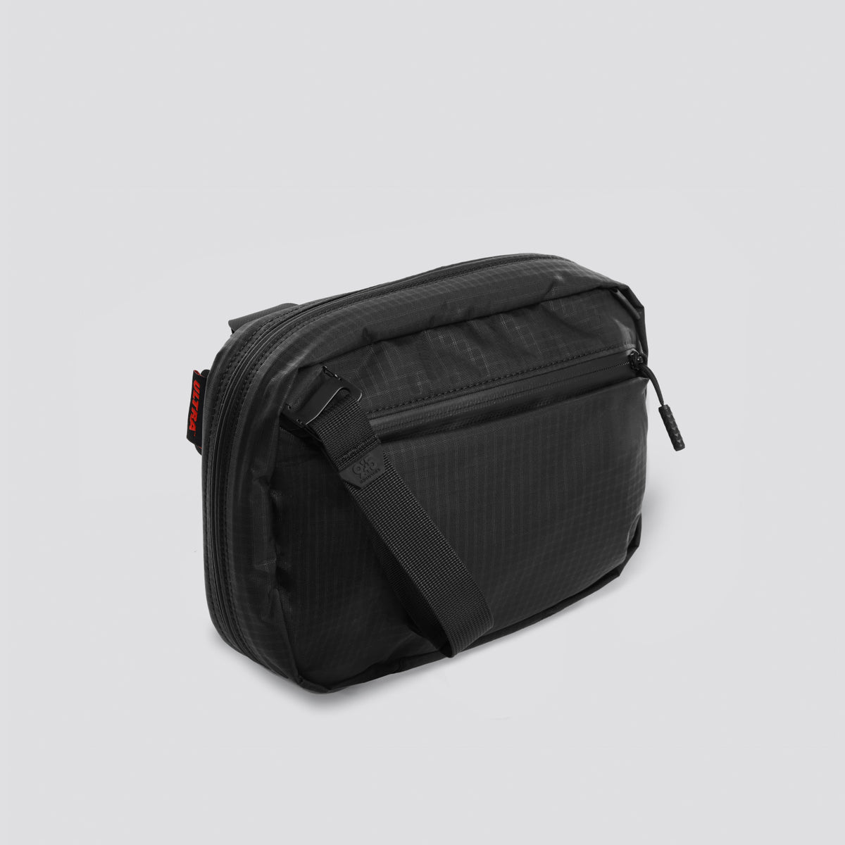 #Color_Black | Ultra Grid®