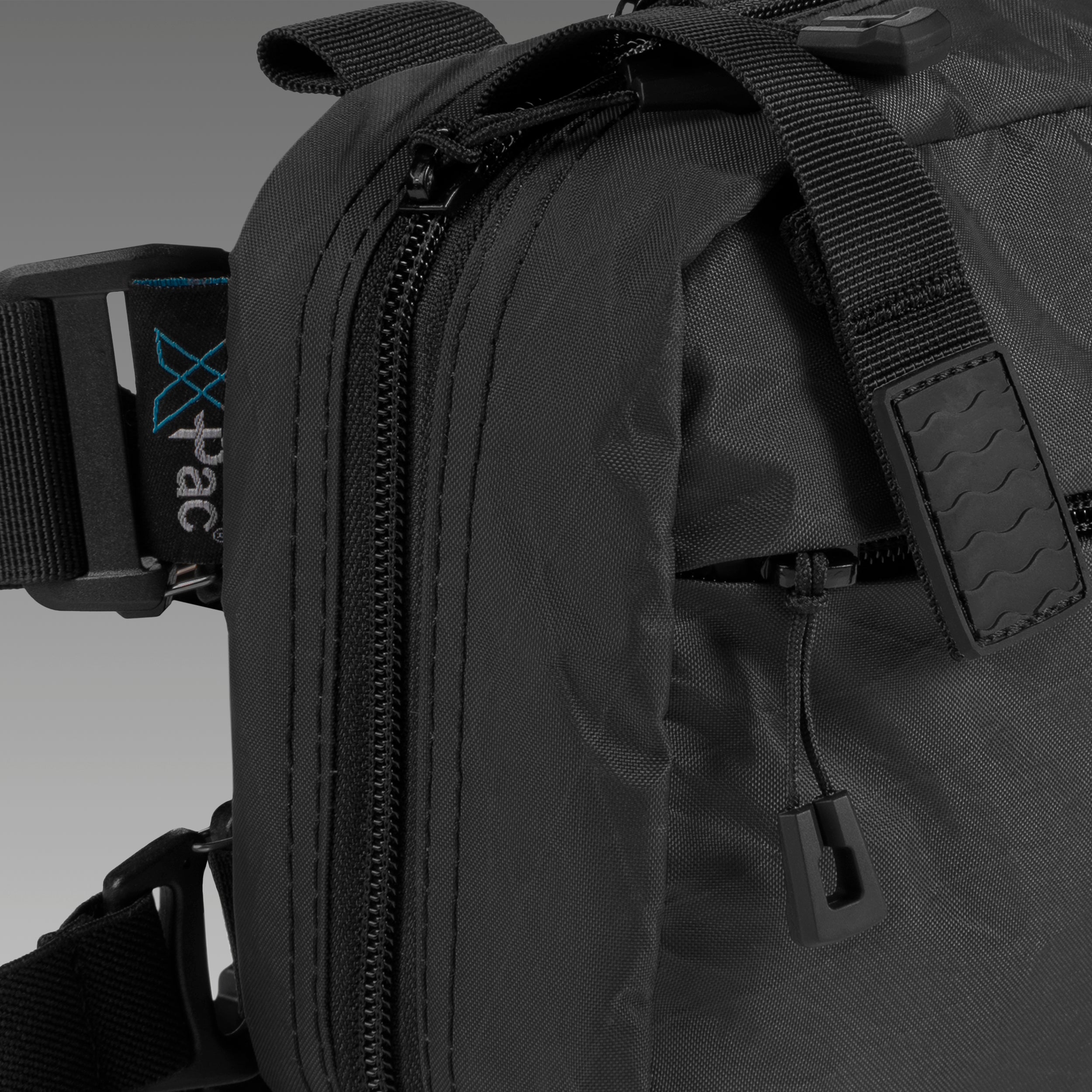 SPIRE (S) X-Pac® Black Concealment Bag WITH KYDEX HOLSTER