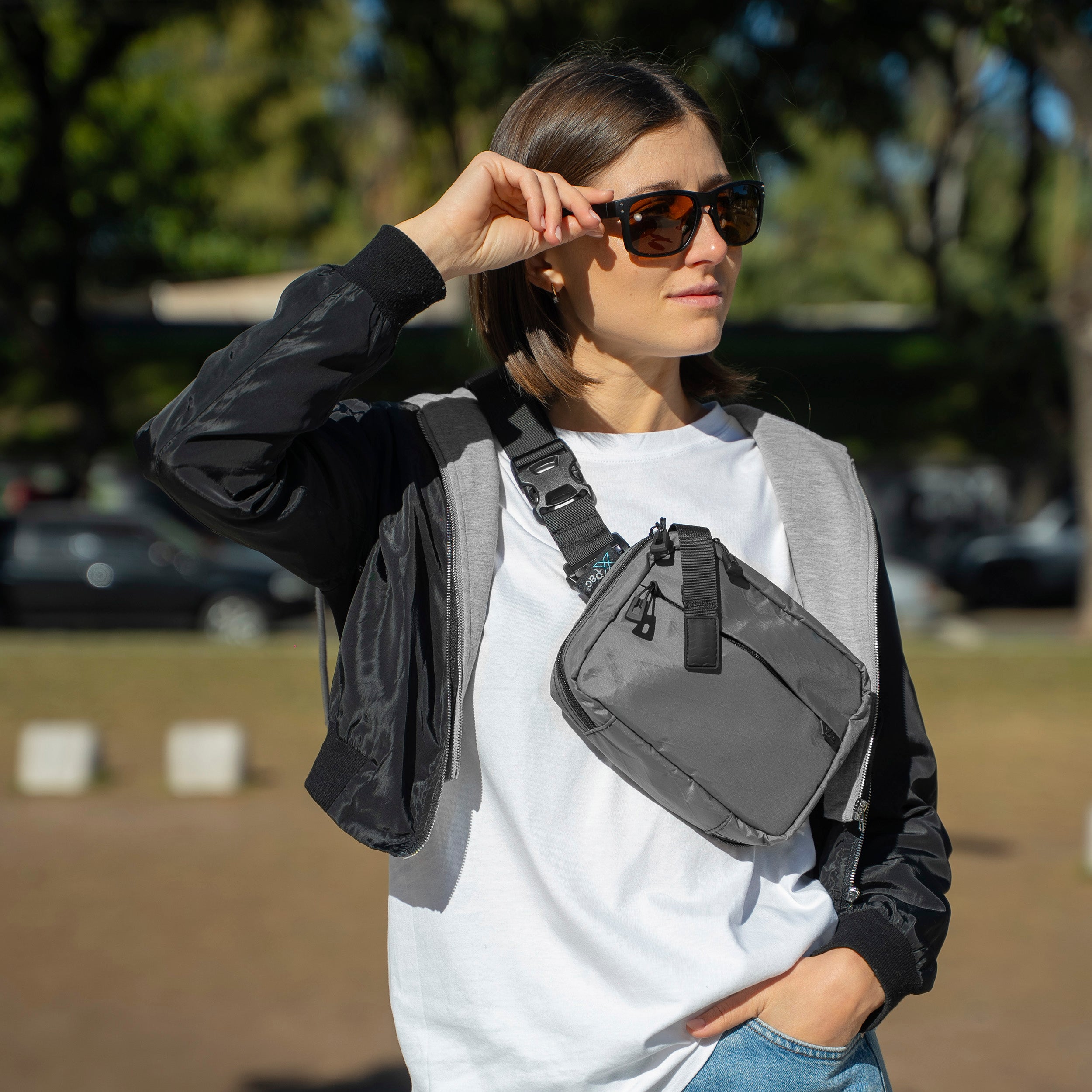 SPIRE (S) X-Pac® Coyote Brown Concealment Bag WITH KYDEX HOLSTER