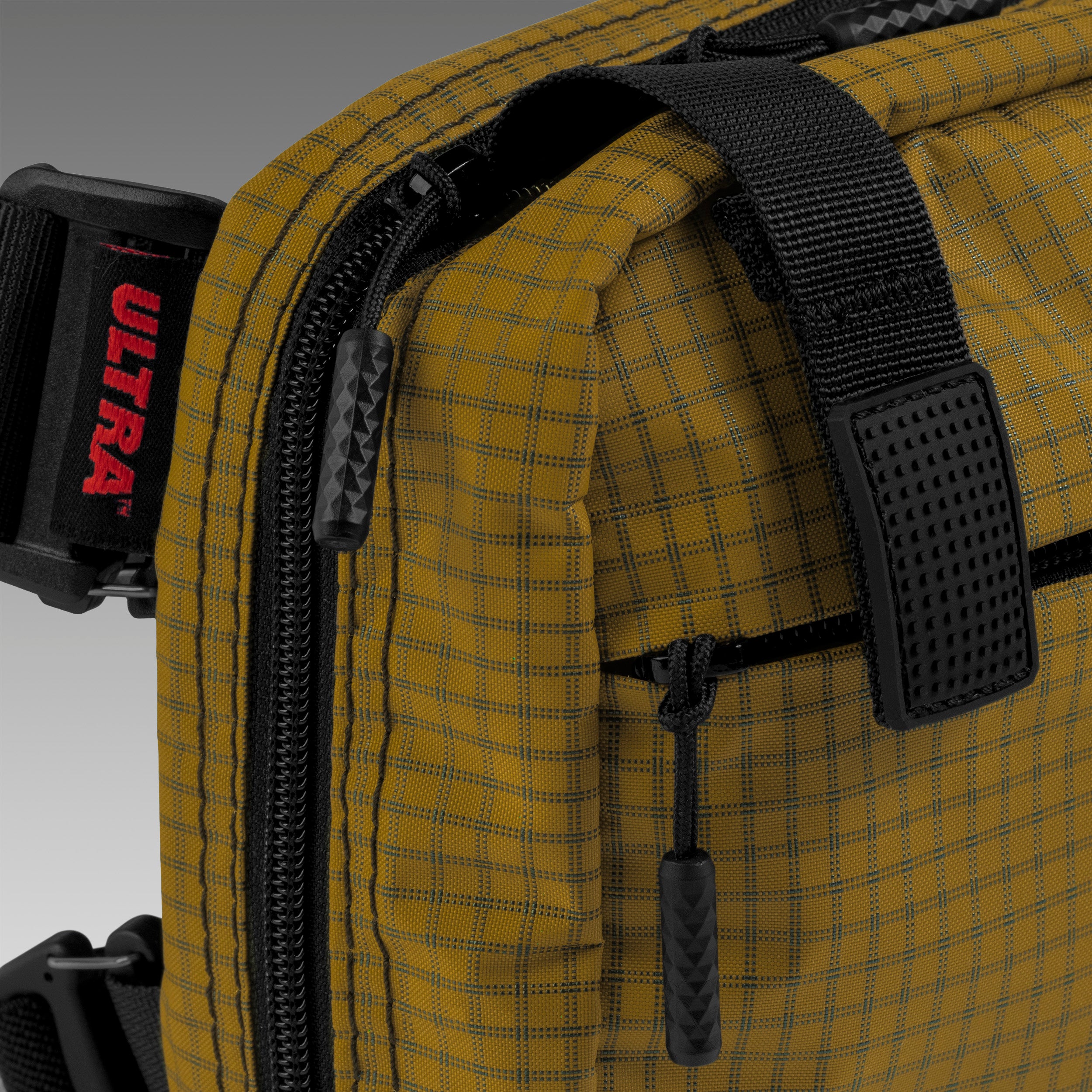 SUMMIT (S) UltraGrid™ Coyote Brown Concealment Bag WITH KYDEX HOLSTER