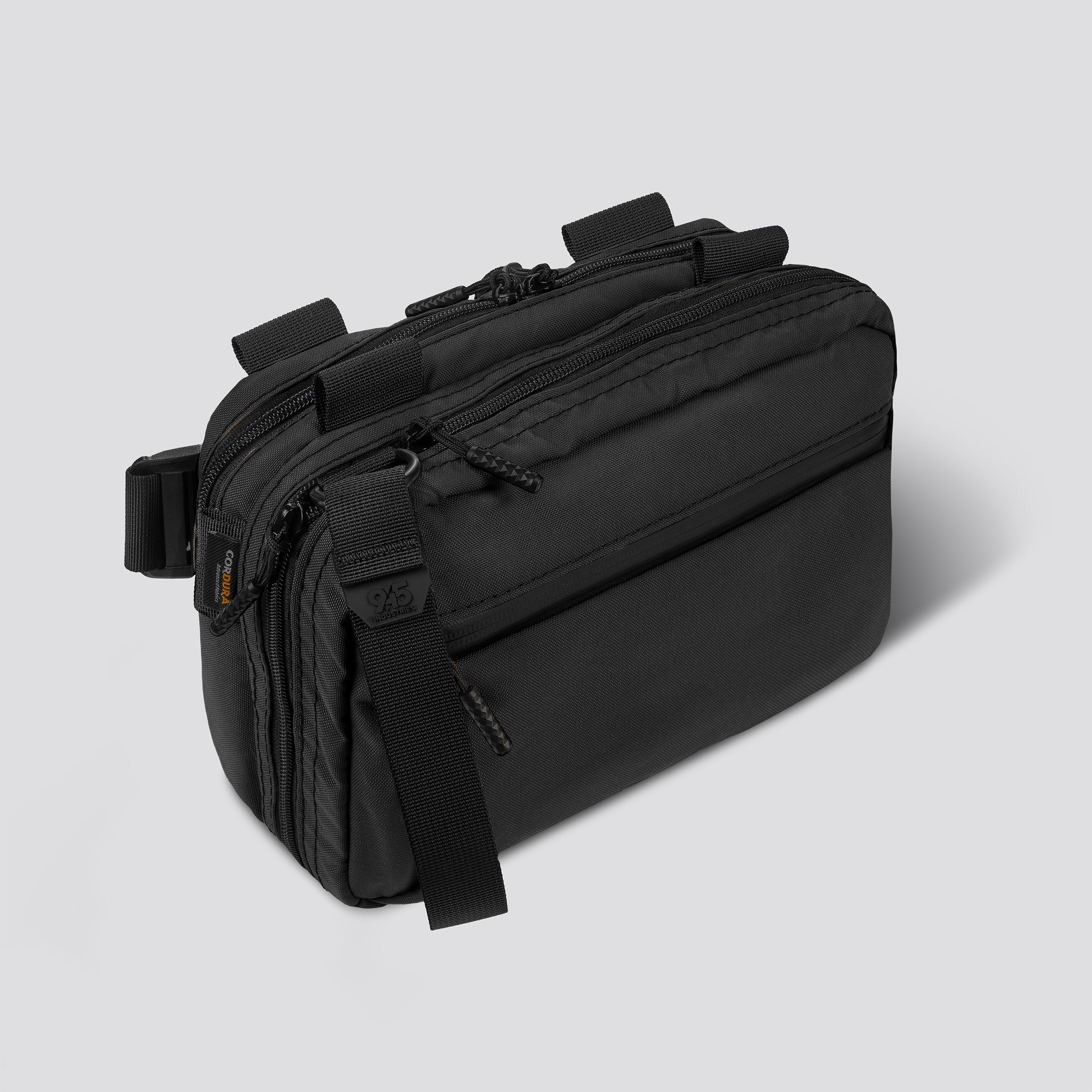 MORPH EXPANDABLE CONCEALMENT BAG CORDURA® BLACK WITH KYDEX HOLSTER