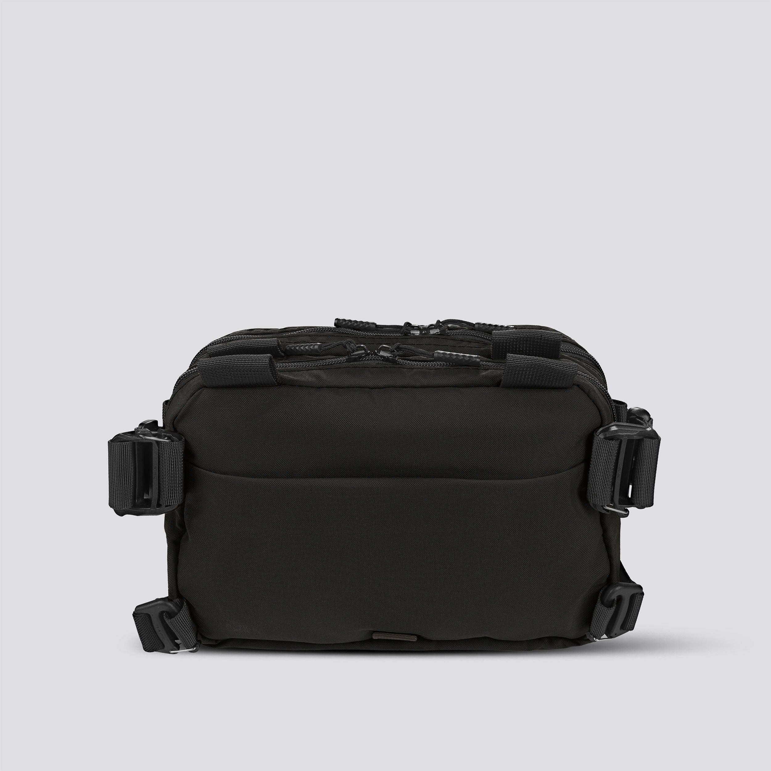 MORPH EXPANDABLE CONCEALMENT BAG CORDURA® BLACK WITH KYDEX HOLSTER